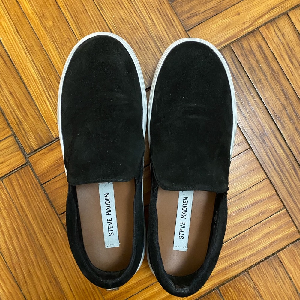 Steve Madden Gills Platform Black Suede Slip On Size 7